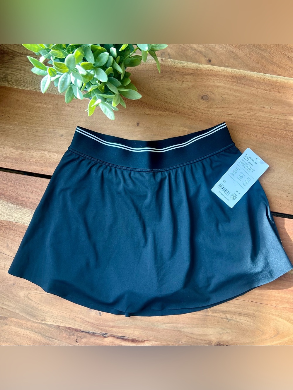 Athleta Ace Advantage Tipped 13 1/2” Skort
